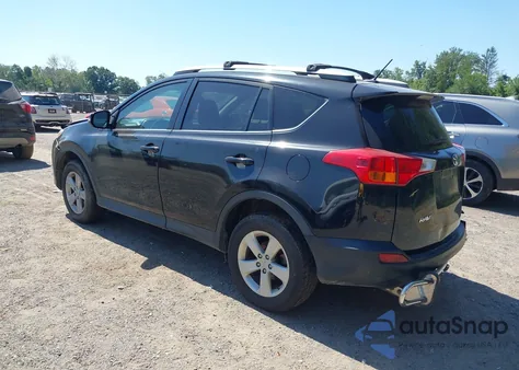 2014 Toyota Rav4 Xle z USA, uszkodzony, nr VIN 2T3RFREV2EW167848